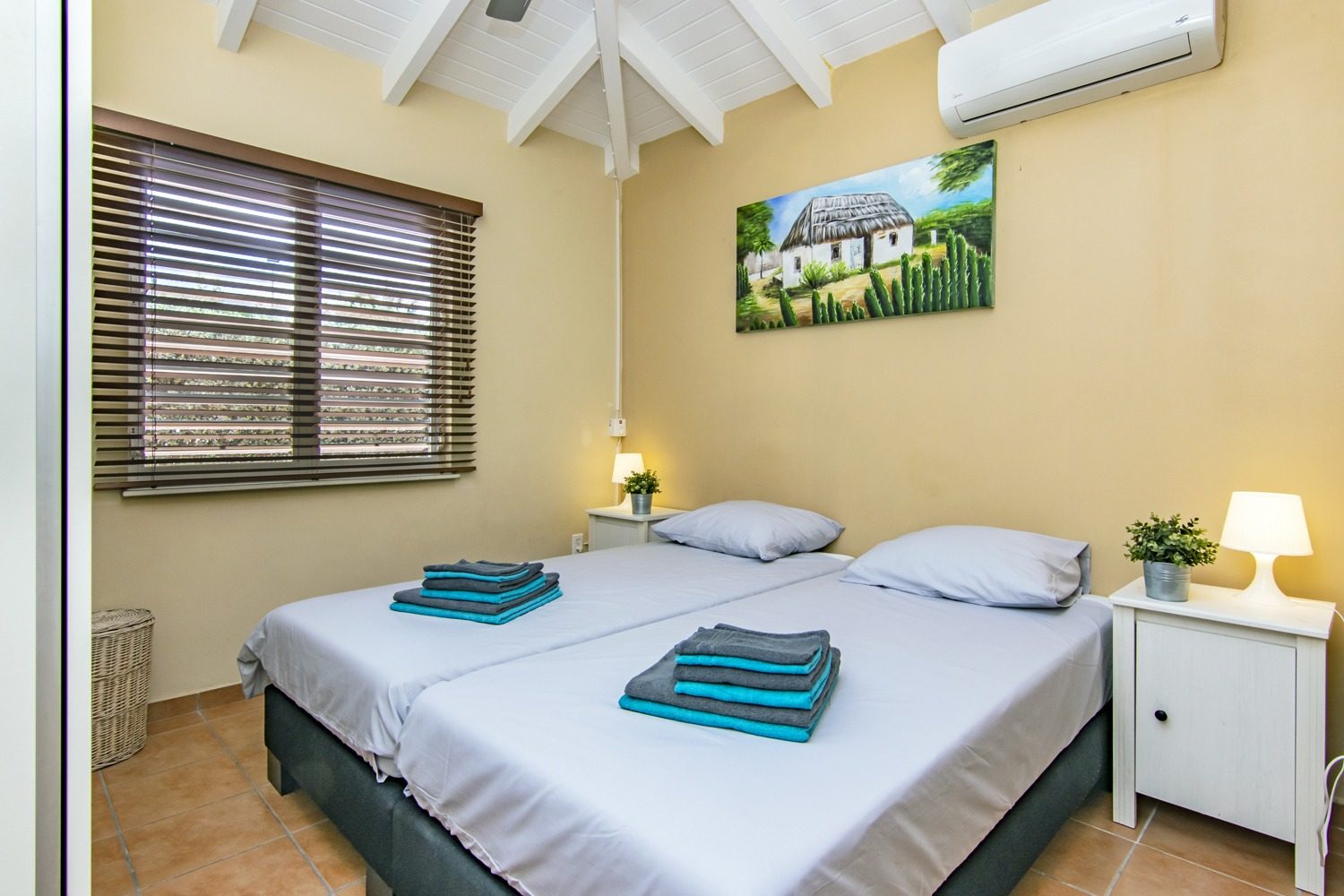 Slaapkamer 1 met tweepersoonsbed